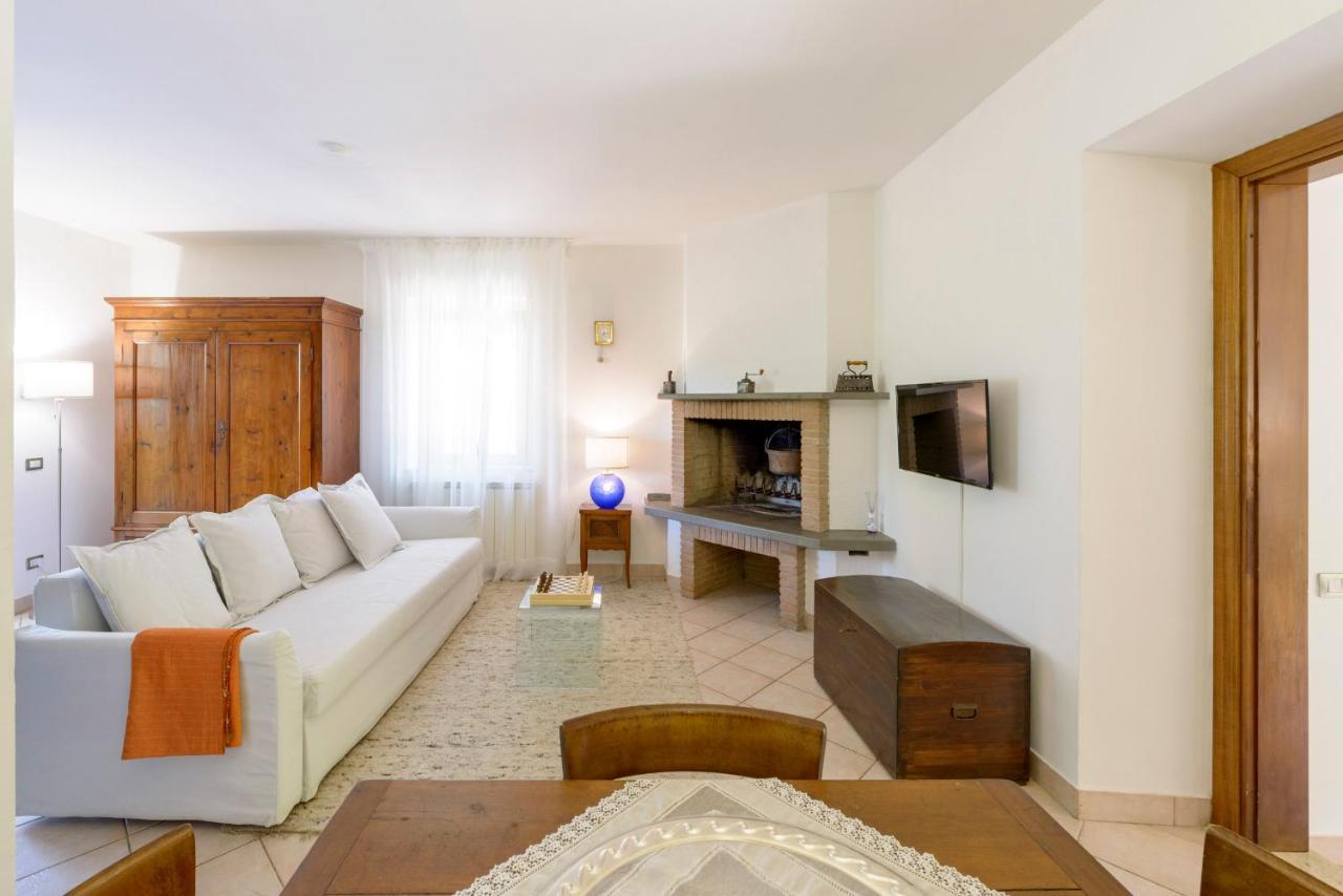 Casa Vacanze San Vittorino Gubbio Exterior foto