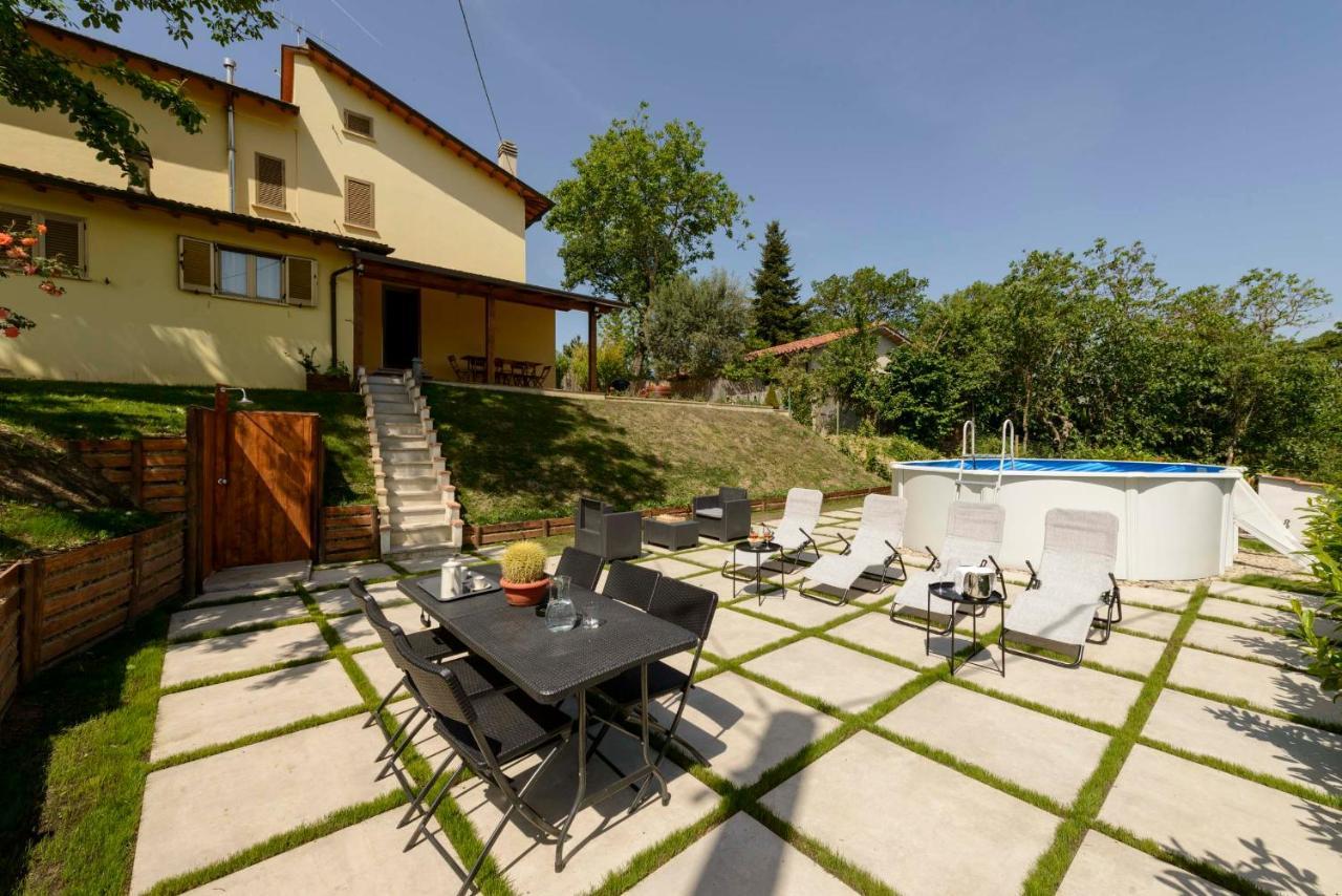 Casa Vacanze San Vittorino Gubbio Exterior foto