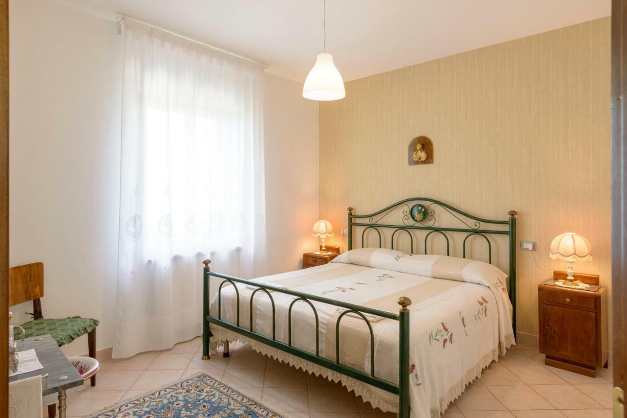 Casa Vacanze San Vittorino Gubbio Exterior foto